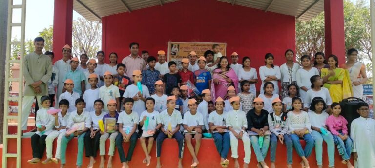 मोबाईलशी त्याचे जुळलेले नाते तोडून मातीशी ते नाते जोडण्याचा प्रयत्न करा : ज्ञानेश्वर रक्षक