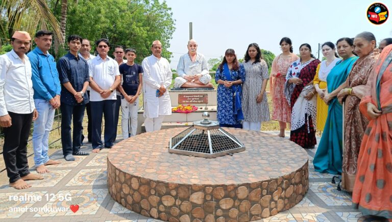 श्रीगुरूदेव मानव मंदिरात घडला अस्थिविसर्जनाचा प्रेरणादायी सोहळा