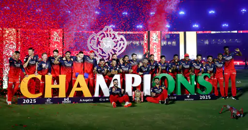 आरसीबीने १८ हंगामात पहिले विजेतेपद जिंकले, बनला IPL चॅम्पियन