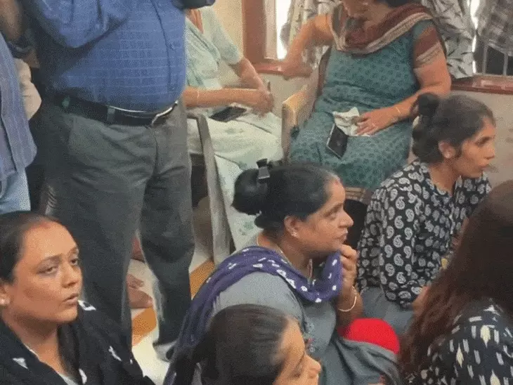 अत्यंत वेदनादायी आणि दुर्दैवी घटना