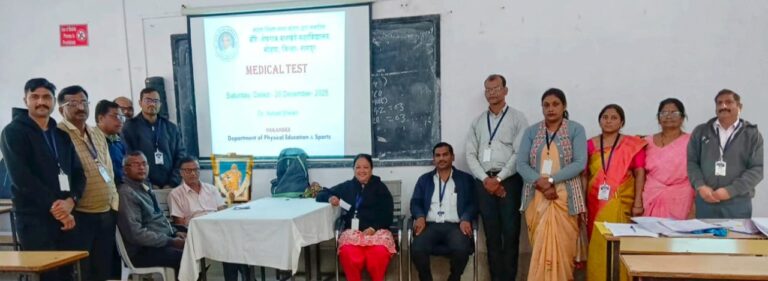 वानखडे महाविद्यालयात संत गाडगेबाबा यांची पुण्यतिथी साजरी