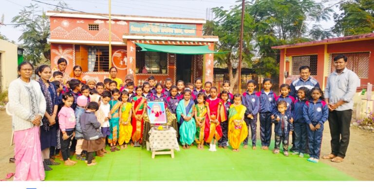 काजळी जिल्हा परिषद शाळेत सावित्रीबाई फुले जयंती साजरी