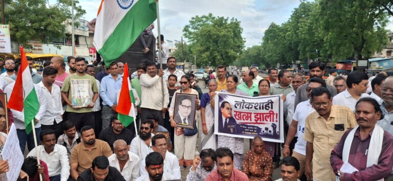 दिल्लीतील जंतर-मंतरवरील कथित अत्याचाराच्या निषेधार्थ कळमेश्वरात विशाल मोर्चा