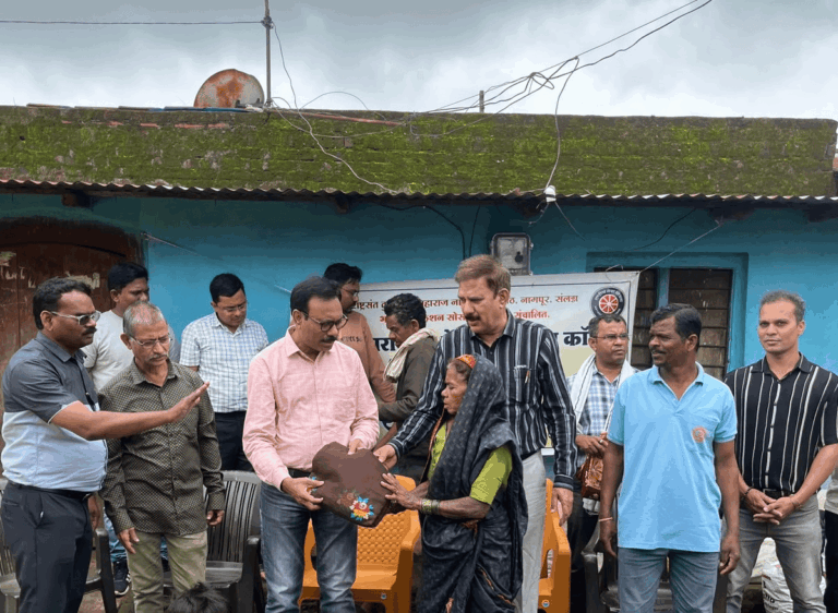 आदिवासी समाज निसर्गाचा खरा संवर्धक : प्राचार्य डॉ. संजय धनवटे